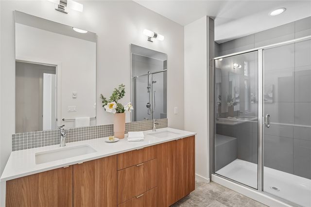 4220 6th Avenue NW, Seattle, WA 98107