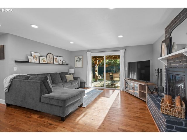 1434 Sw 5TH Pl, Gresham, OR 97080