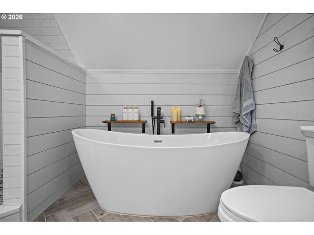 1434 Sw 5TH Pl, Gresham, OR 97080