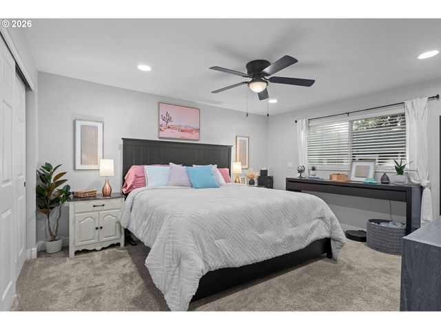 1434 Sw 5TH Pl, Gresham, OR 97080