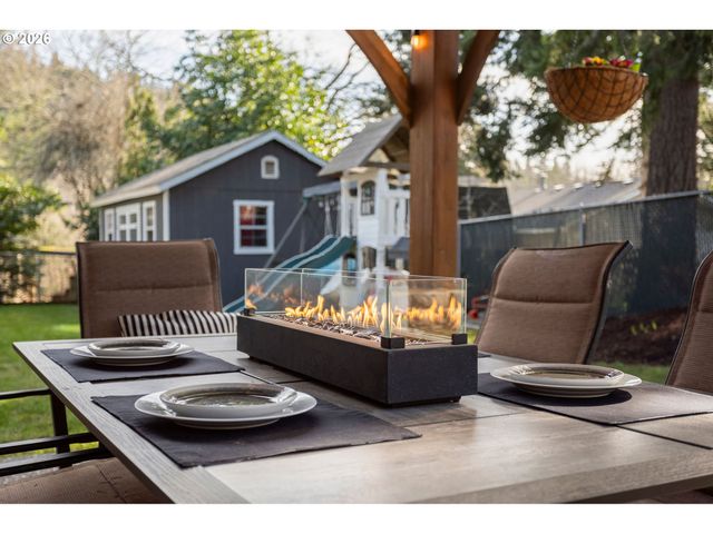 1434 Sw 5TH Pl, Gresham, OR 97080