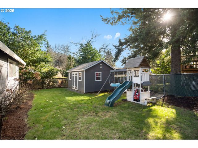 1434 Sw 5TH Pl, Gresham, OR 97080