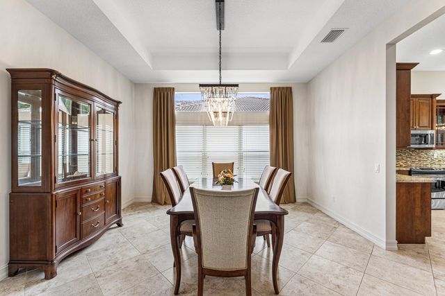 6968 Corning Circle, Boynton Beach, FL 33437