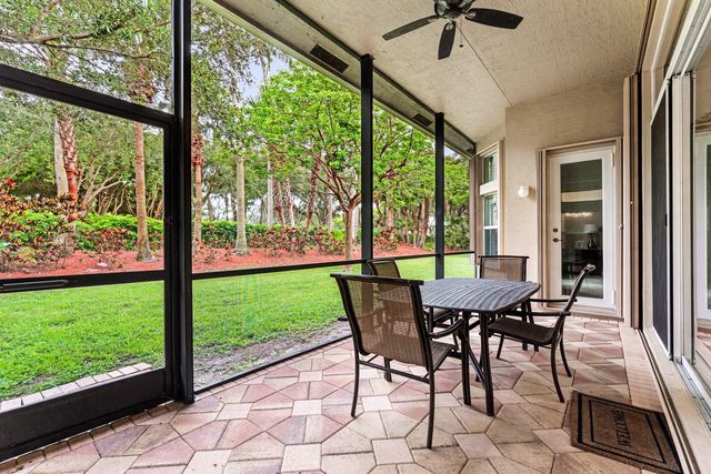 6968 Corning Circle, Boynton Beach, FL 33437