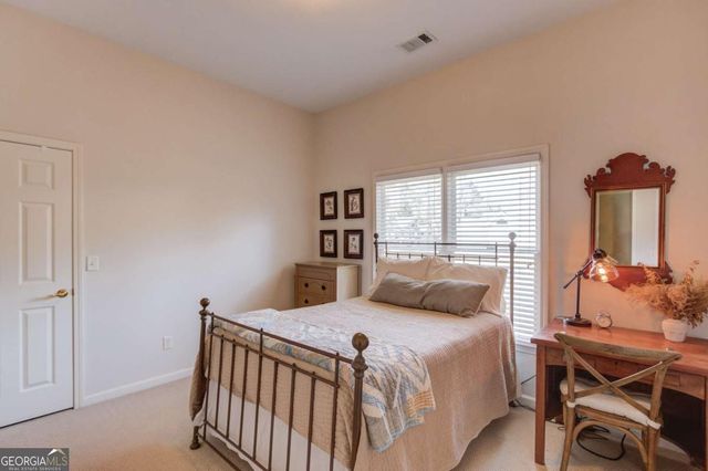 311 Spring Willow Drive, Sugar Hill, GA 30518