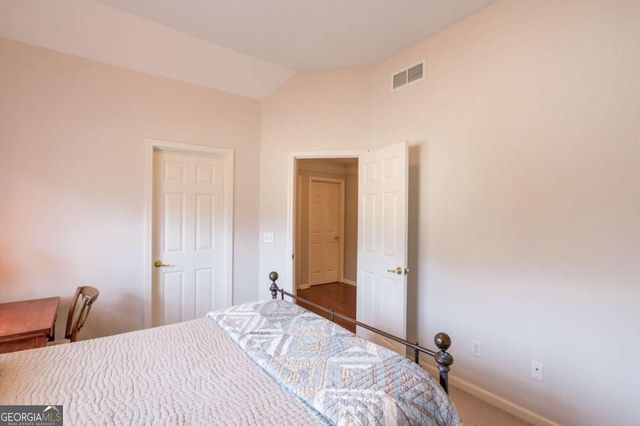 311 Spring Willow Drive, Sugar Hill, GA 30518