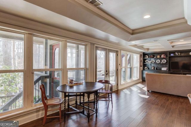 311 Spring Willow Drive, Sugar Hill, GA 30518