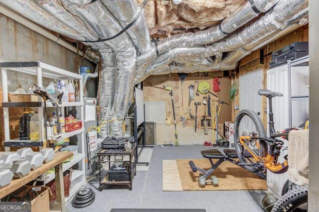 311 Spring Willow Drive, Sugar Hill, GA 30518