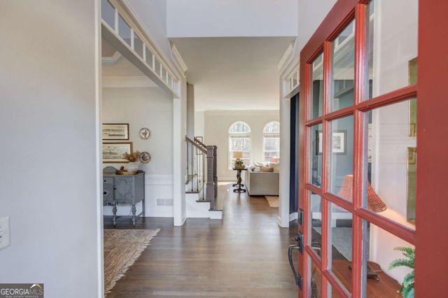 311 Spring Willow Drive, Sugar Hill, GA 30518