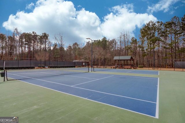 311 Spring Willow Drive, Sugar Hill, GA 30518