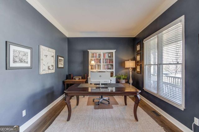 311 Spring Willow Drive, Sugar Hill, GA 30518