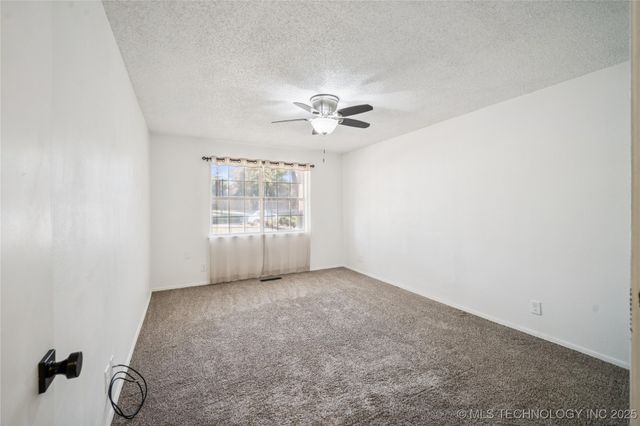 2323 W Atlanta Court, Broken Arrow, OK 74012