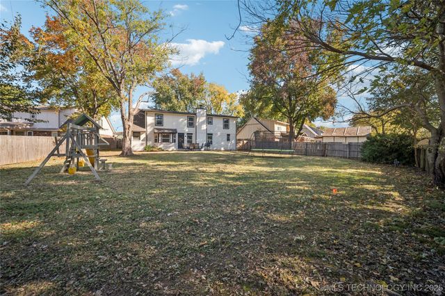 2323 W Atlanta Court, Broken Arrow, OK 74012