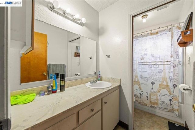 38850 Bell St, Fremont, CA 94536