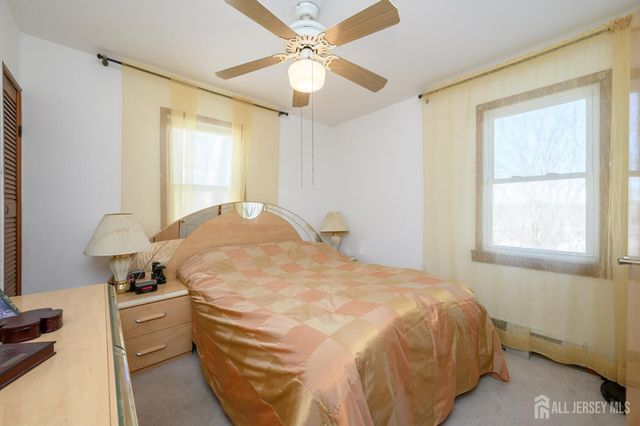 19 Skyland Avenue, Wanaque, NJ 07420