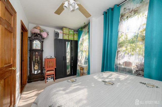 19 Skyland Avenue, Wanaque, NJ 07420