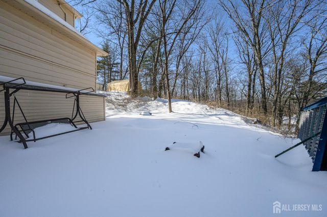 19 Skyland Avenue, Wanaque, NJ 07420