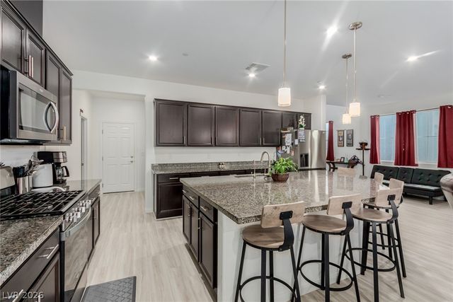 10909 Chipotle Avenue, Las Vegas, NV 89166