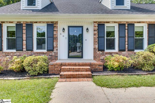 507 Hedgewood Terrace, Greer, SC 29650