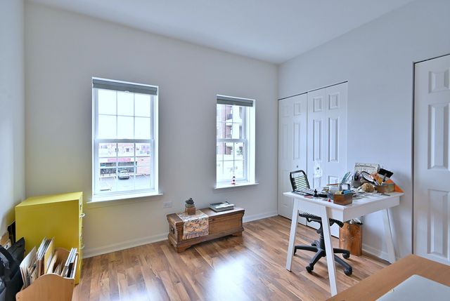 210 N Addison Avenue 301, Elmhurst, IL 60126