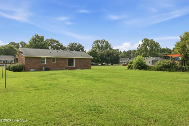 1538 Westmont Drive, Greenville, NC 27834
