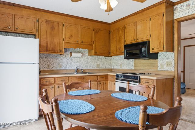 1538 Westmont Drive, Greenville, NC 27834