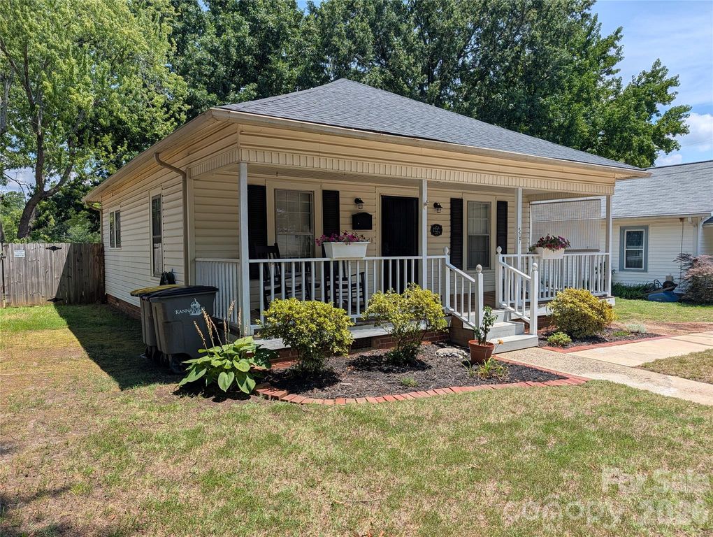 507 E 10th Street, Kannapolis, NC 28083