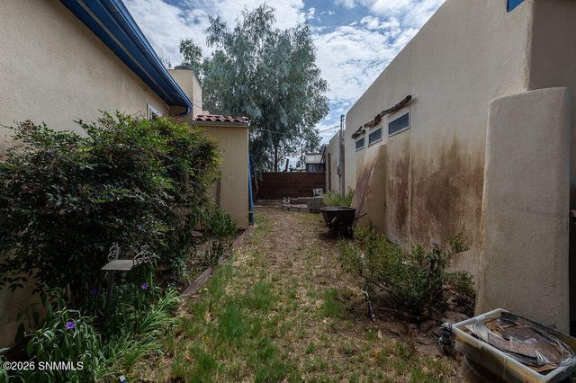 700 El Prado Avenue, Las Cruces, NM 88005