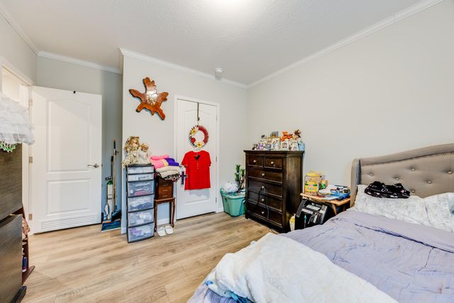 120 W Clover Lane, Defuniak Springs, FL 32433
