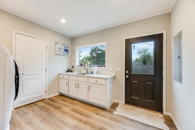 120 W Clover Lane, Defuniak Springs, FL 32433