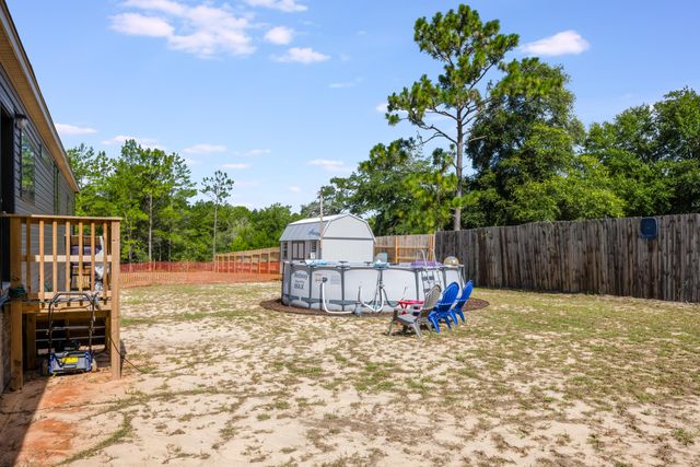 120 W Clover Lane, Defuniak Springs, FL 32433