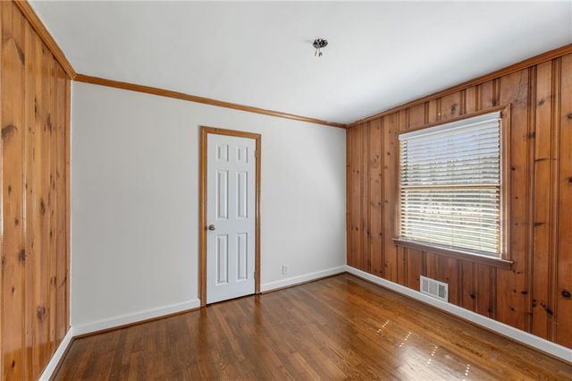 2049 Shady Lane, Tucker, GA 30084