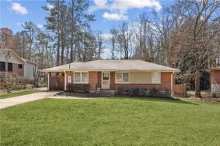 2049 Shady Lane, Tucker, GA 30084