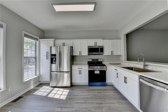 3977 Howell Park Road, Duluth, GA 30096