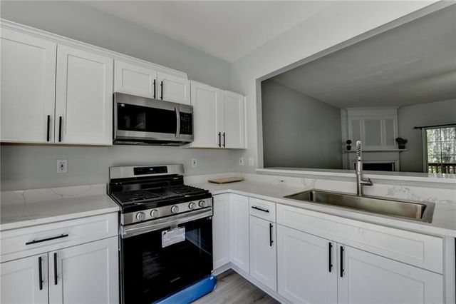 3977 Howell Park Road, Duluth, GA 30096