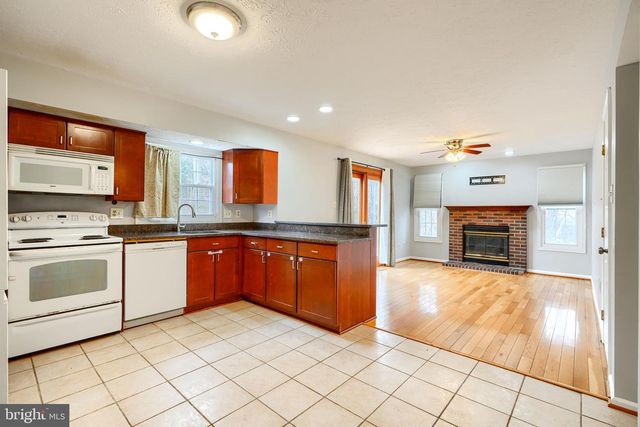 9318 HINES ESTATES DR, Parkville, MD 21234
