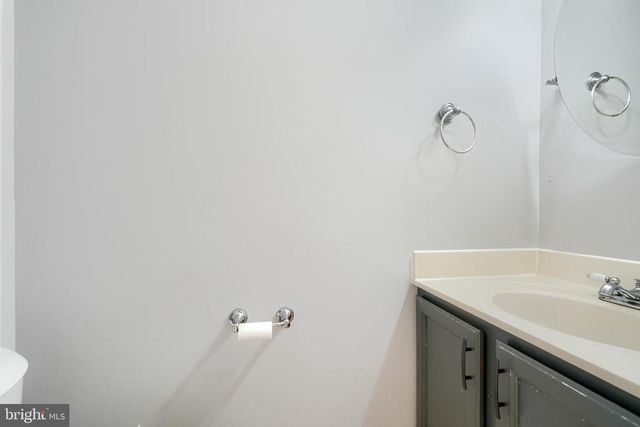 9318 HINES ESTATES DR, Parkville, MD 21234