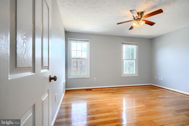 9318 HINES ESTATES DR, Parkville, MD 21234