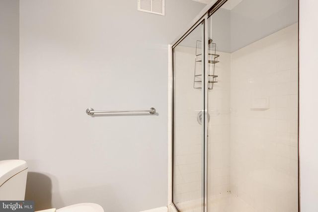 9318 HINES ESTATES DR, Parkville, MD 21234