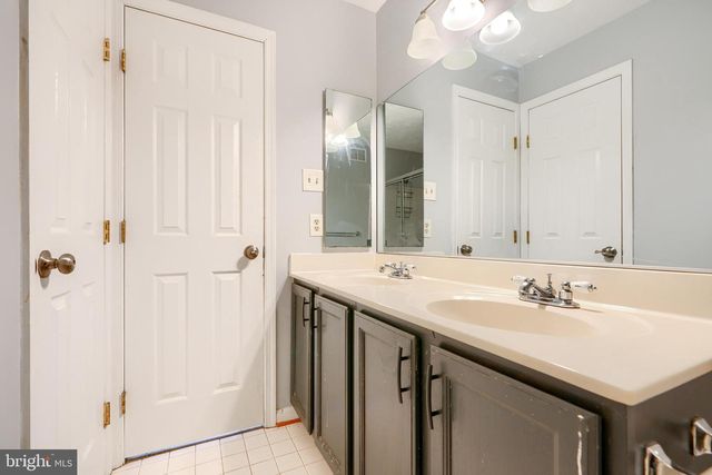 9318 HINES ESTATES DR, Parkville, MD 21234