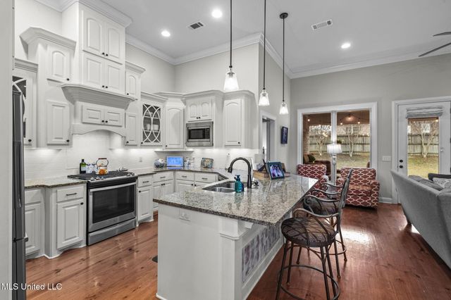 910 Abundance Crossing, Flowood, MS 39232