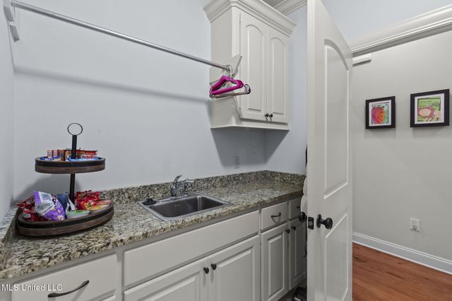 910 Abundance Crossing, Flowood, MS 39232
