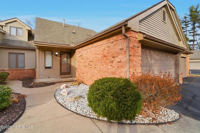 3127 Evergreen Road, Toledo, OH 43606