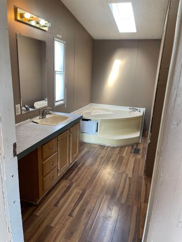 576 Stewart Street, De Beque, CO 81630