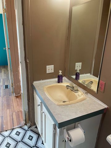 576 Stewart Street, De Beque, CO 81630