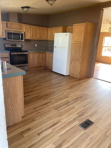 576 Stewart Street, De Beque, CO 81630