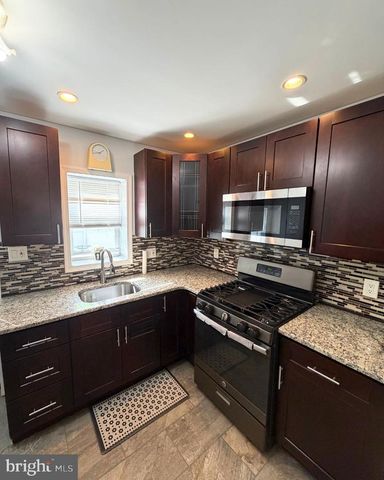 2438 S BANCROFT ST, Philadelphia, PA 19145