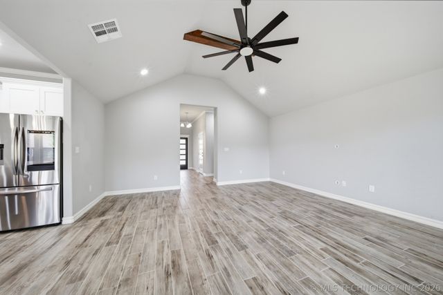 8457 Spring Creek Court, Claremore, OK 74019