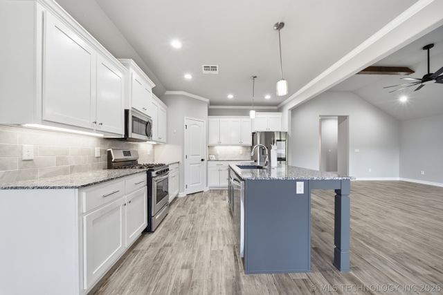 8457 Spring Creek Court, Claremore, OK 74019