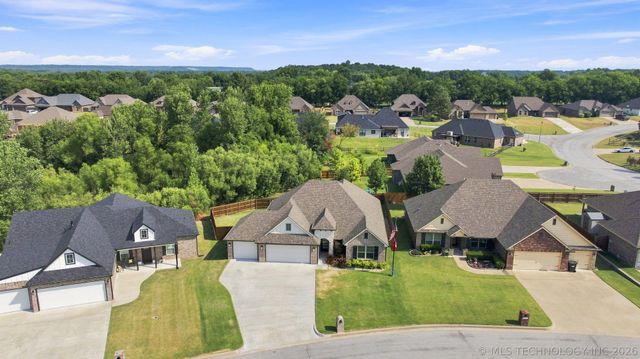 8457 Spring Creek Court, Claremore, OK 74019